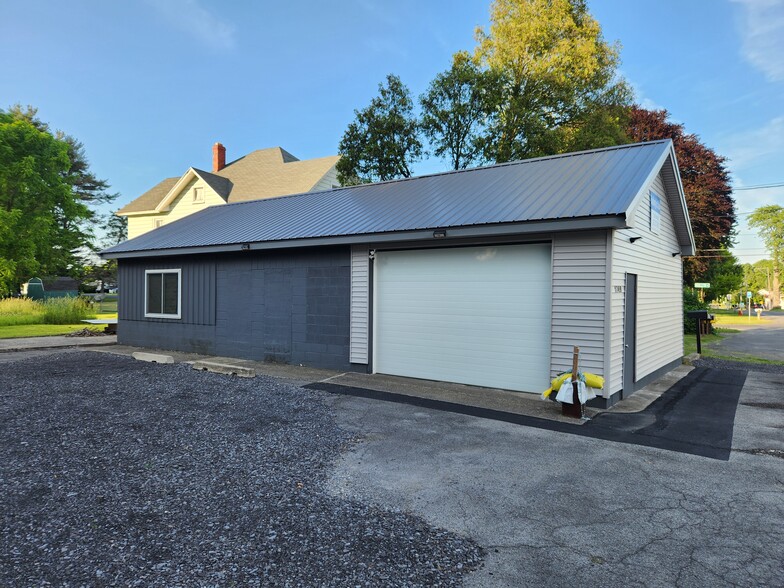 1749 Clark Street Rd, Auburn, NY for sale - Building Photo - Image 1 of 11