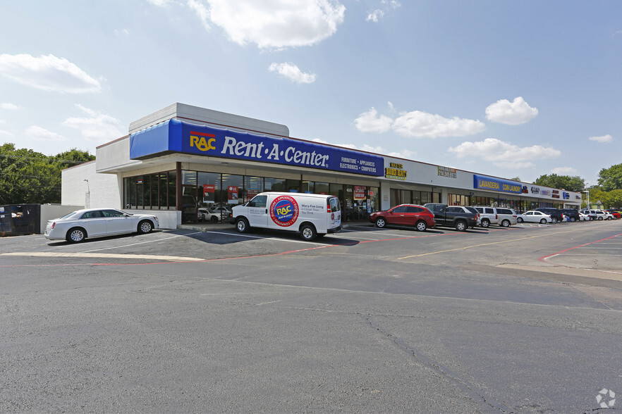 1402-1406 W Walnut St, Garland, TX for rent - Building Photo - Image 1 of 7