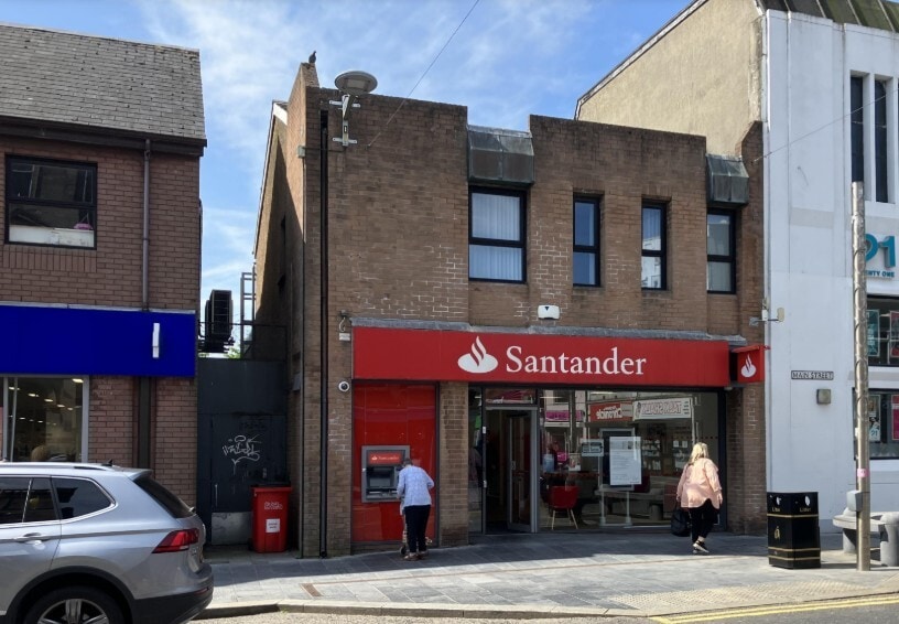 64 Main St, Strabane for sale - Primary Photo - Image 1 of 3