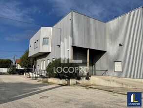 Light Industrial in Aubagne to rent Building Photo- Image 2 of 9