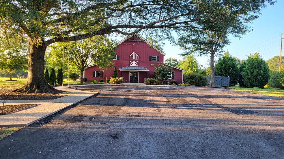 562 Old Bethel Rd, Jackson, GA for sale - Building Photo - Image 1 of 1