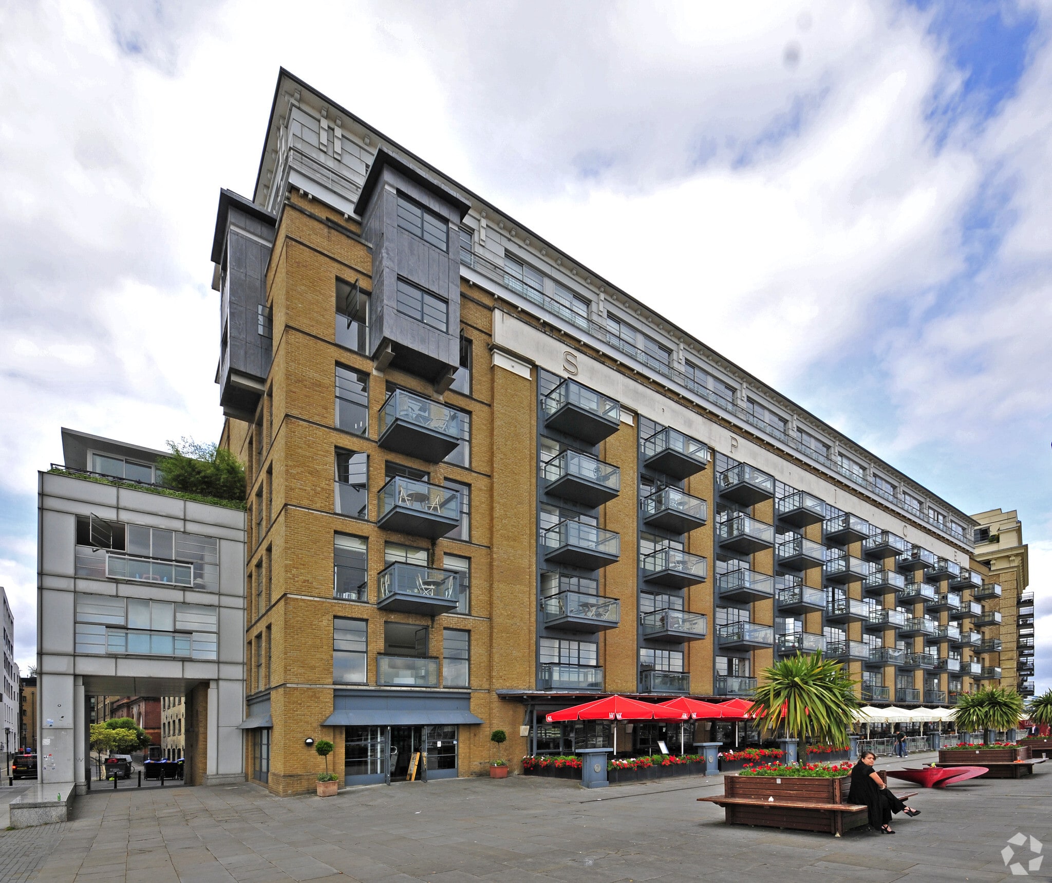 34A Shad Thames, London for sale Primary Photo- Image 1 of 11