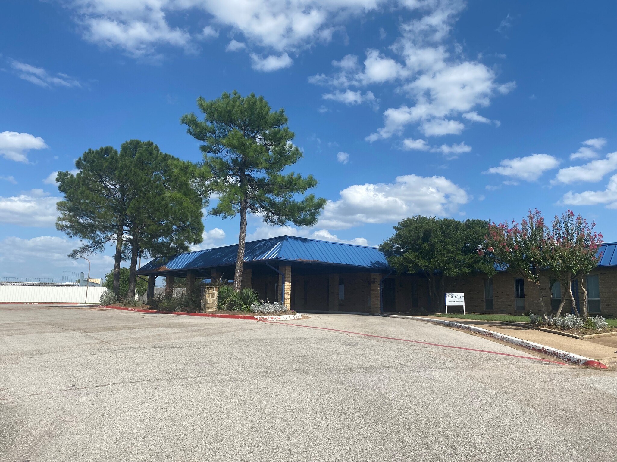 2219 W Euless Blvd, Euless, TX for sale Building Photo- Image 1 of 1