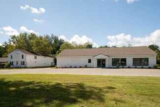 More details for 403 Ashley Falls Rd, Canaan, CT - Retail for Sale