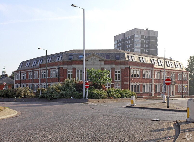 Bexley Rd, Erith for sale - Primary Photo - Image 1 of 1