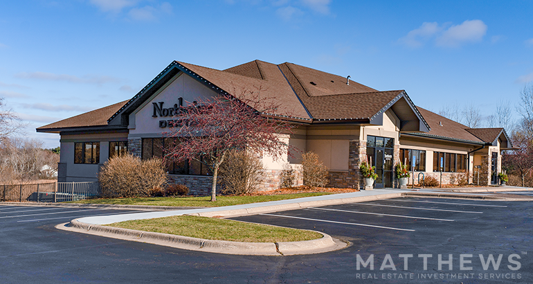 4700 Lexington Ave N, Shoreview, MN for rent - Building Photo - Image 1 of 3