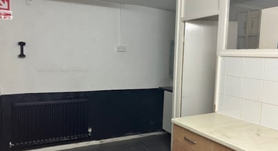 47-51 Chapel St, Walsall to rent Interior Photo- Image 2 of 2