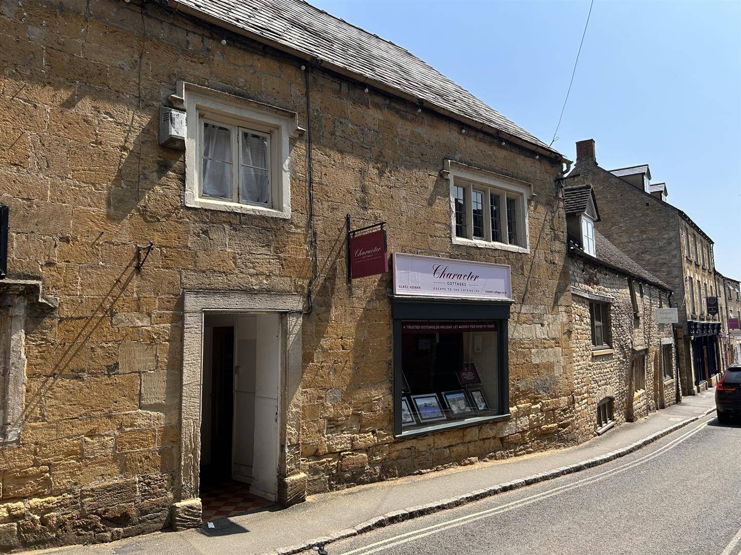 Digbeth St, Stow On The Wold for sale Primary Photo- Image 1 of 1