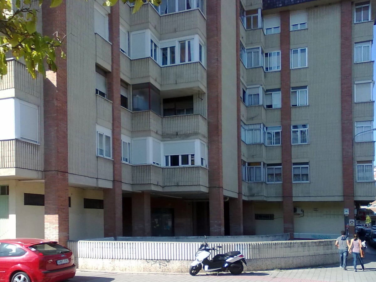 Valladolid, VLL 47005 - Unit - - - Interior Photo - Image 1 of 4