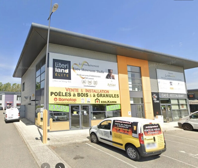 Location Commerce 80 m²