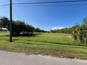 13500 Riverside Center Ct, Fort Myers, FL for sale Building Photo- Image 1 of 7