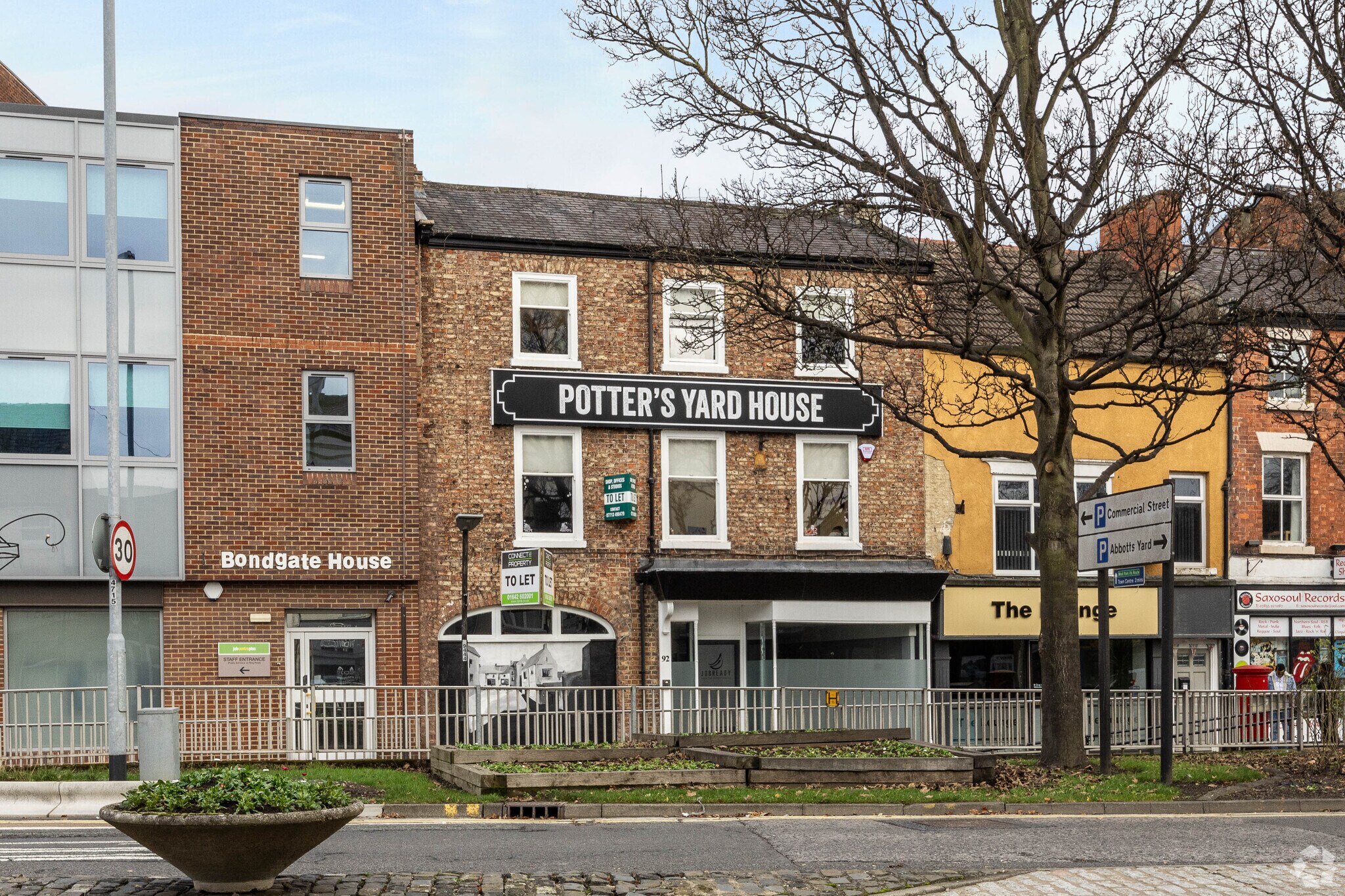 92 Bondgate, Darlington for sale Primary Photo- Image 1 of 1