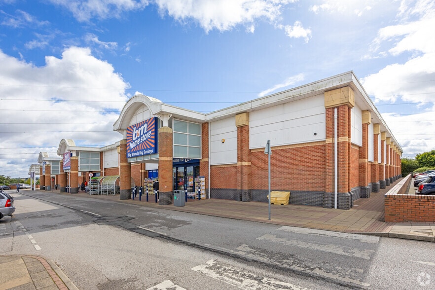 19 Drake House Way, Sheffield for sale - Primary Photo - Image 1 of 1
