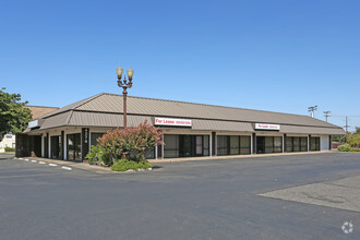 4274 N Blackstone Ave, Fresno, CA for sale Primary Photo- Image 1 of 5