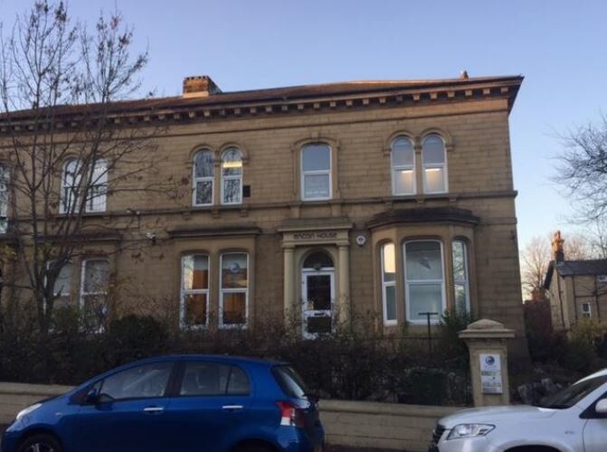 4 Mornington Vill, Bradford for sale - Primary Photo - Image 1 of 1