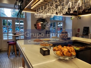 Retail in Madrid, Madrid to rent Interior Photo- Image 1 of 6