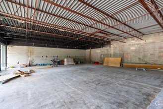 2771 & 2775 Mayport Rd, Jacksonville, FL to rent Interior Photo- Image 1 of 4