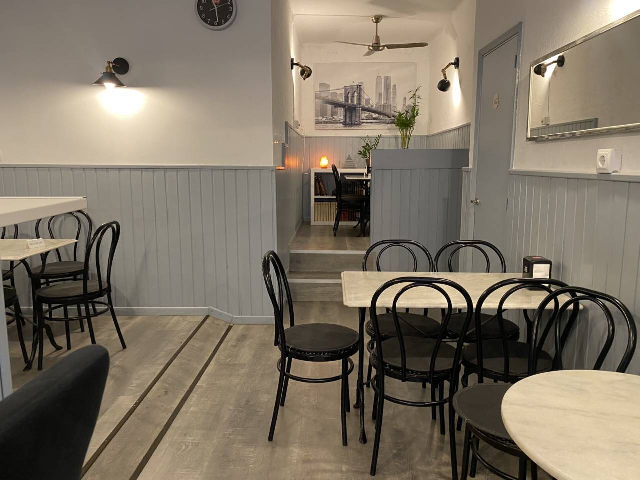 Retail in Barcelona, Barcelona to rent Interior Photo- Image 1 of 1