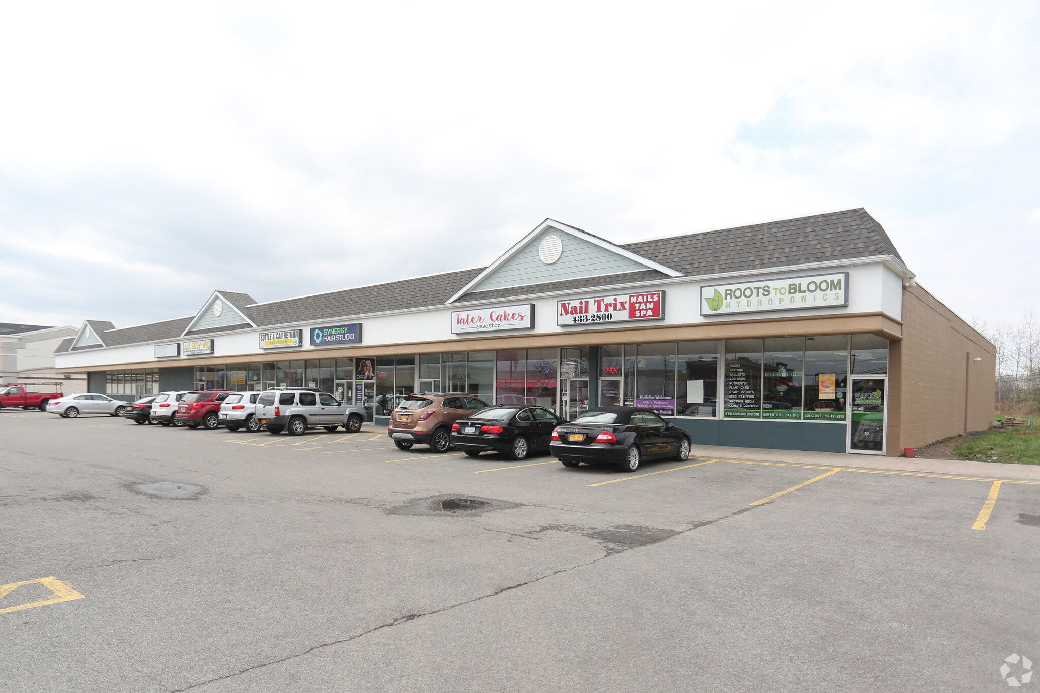 5714 S Transit St, Lockport 14094 Retail for Rent