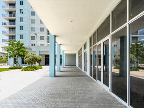 8175 NW 107th Ave, Doral, FL to rent Interior Photo- Image 2 of 6