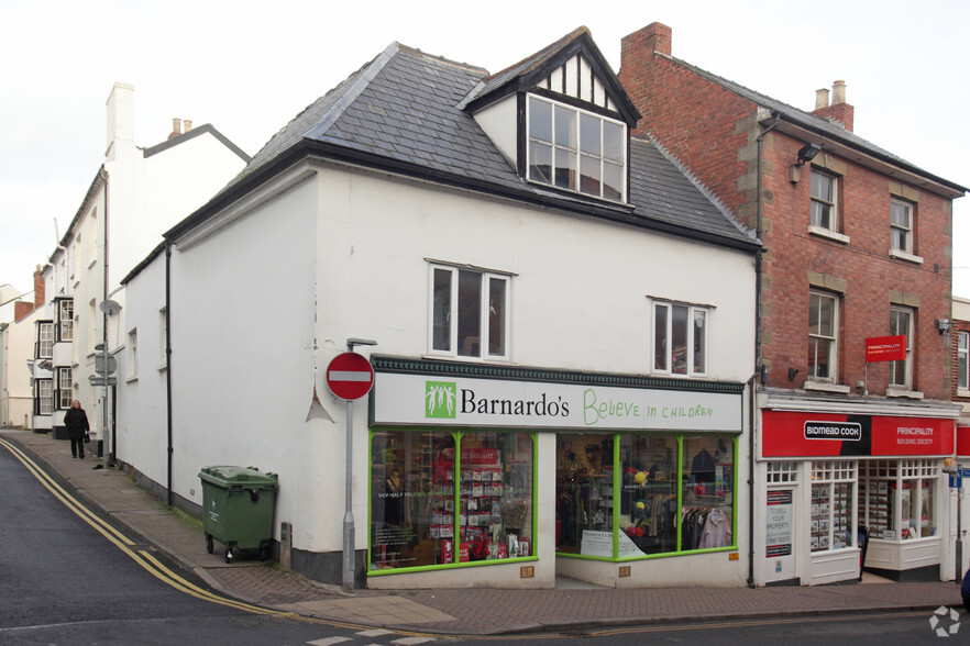 6-7 Broad St, Ross On Wye for rent - Primary Photo - Image 1 of 3