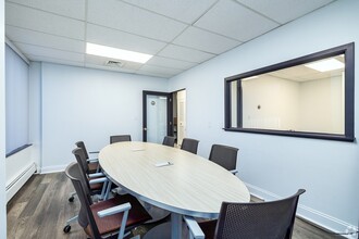 26300 Euclid Ave, Cleveland, OH to rent Interior Photo- Image 2 of 4