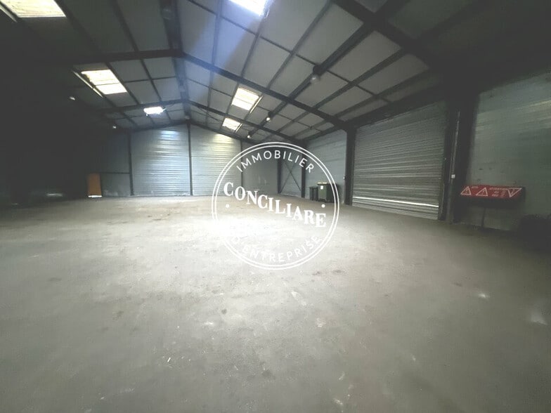 Industrial in Fronton for sale - Interior Photo - Image 3 of 5
