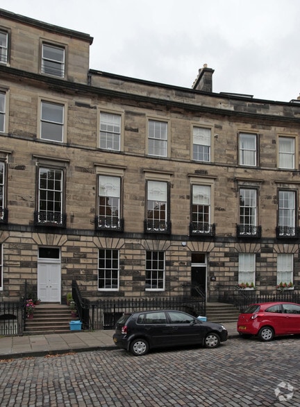 6 Randolph Cres, Edinburgh to rent - Building Photo - Image 2 of 2