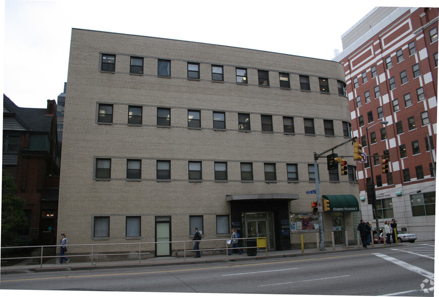 3500 Fifth Ave, Pittsburgh, PA for rent - Building Photo - Image 2 of 3