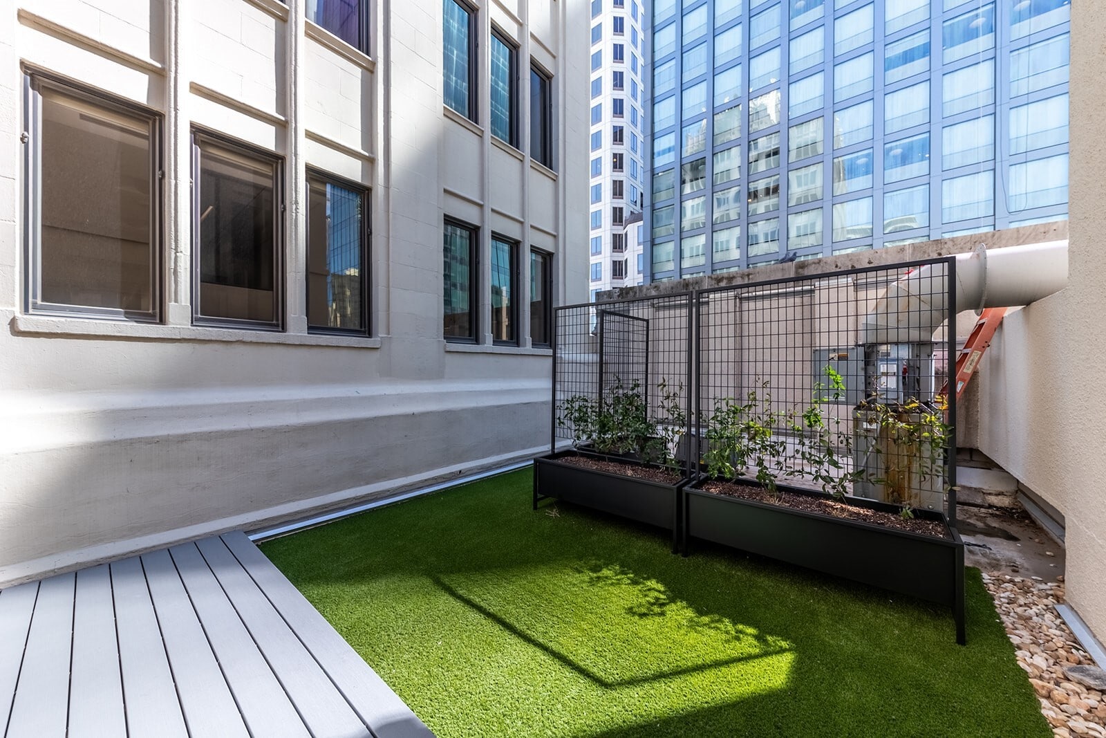 114 W 7th St, Austin, TX to rent Building Photo- Image 1 of 6