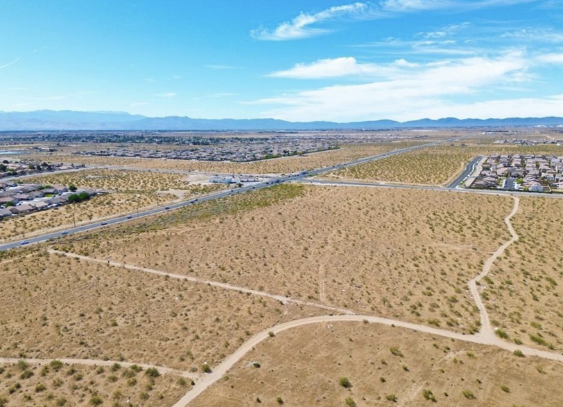 US HIGHWAY 395 ( X St. Bear Valley Rd.) Hwy, Victorville, CA for sale - Building Photo - Image 2 of 4