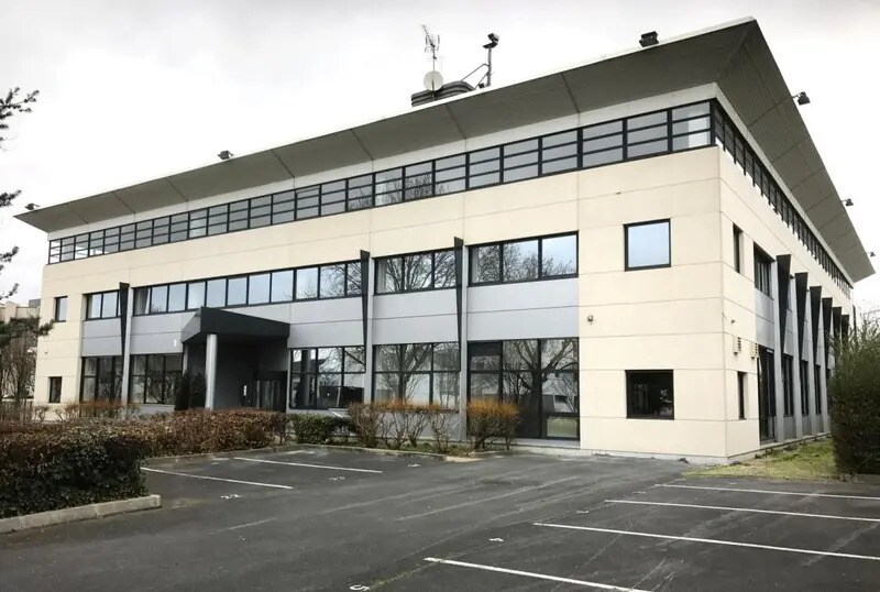 1-3 Allée Des Pierres Mayettes, Gennevilliers to rent Building Photo- Image 1 of 7