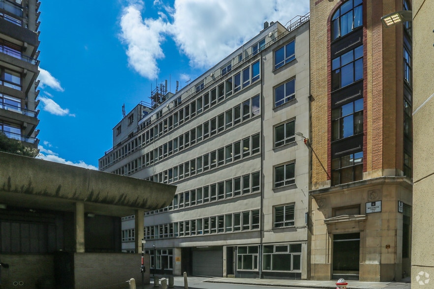 45 Beech St, London to rent - Building Photo - Image 3 of 10