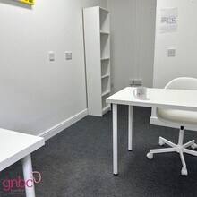82 Great North Rd, Hatfield to rent Interior Photo- Image 2 of 5