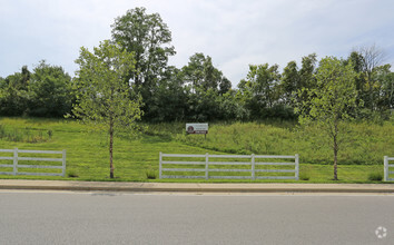 Oakbrook Dr, Burlington, KY for sale Primary Photo- Image 1 of 5