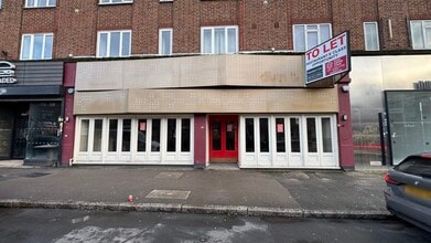 273-279 High Rd, Loughton to rent Building Photo- Image 2 of 7