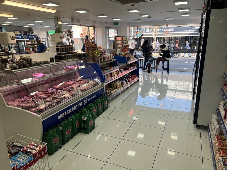 14 Sidcup High St, Sidcup for sale - Interior Photo - Image 3 of 4