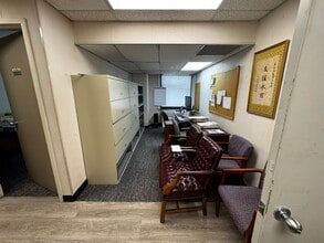 225 Broadway, New York, NY to rent Interior Photo- Image 2 of 5