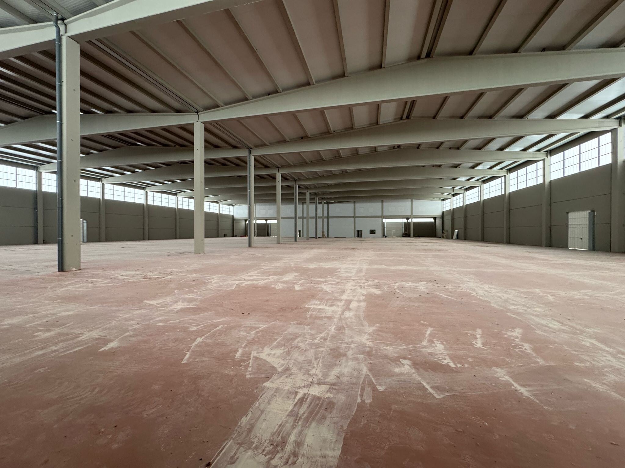 Industrial in Arganda del Rey, Madrid for sale Interior Photo- Image 1 of 9