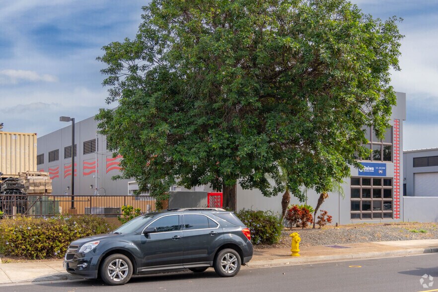 1026 Lauia St, Kapolei, HI to rent - Building Photo - Image 3 of 13