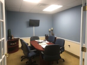 322 Route 46, Parsippany, NJ for rent Interior Photo- Image 2 of 4