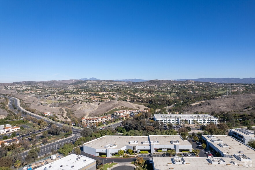 1062 Calle Negocio, San Clemente, CA for rent - Building Photo - Image 3 of 18