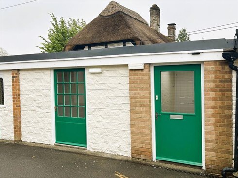 Mongers Piece, Basingstoke for rent - Building Photo - Image 1 of 5