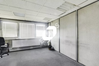 Office in Aulnay-sous-Bois to rent Interior Photo- Image 2 of 10