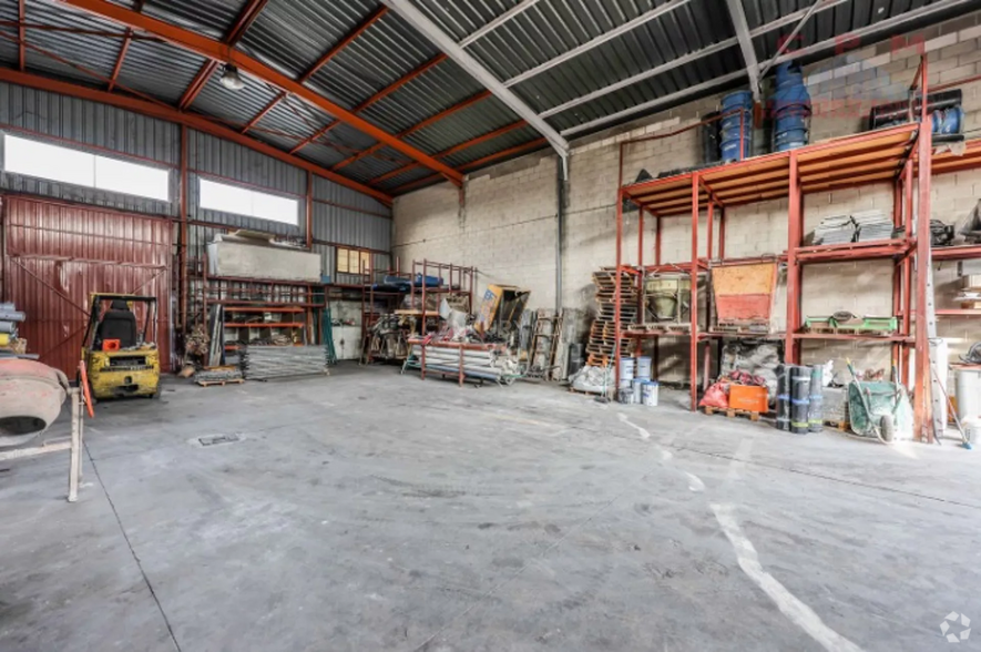 Industrial in Paracuellos De Jarama, MAD for sale - Building Photo - Image 3 of 12