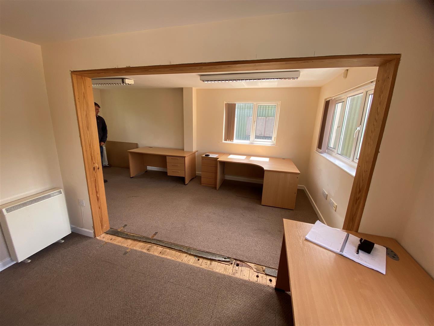 Middlemarsh, Sherborne to rent Interior Photo- Image 1 of 3