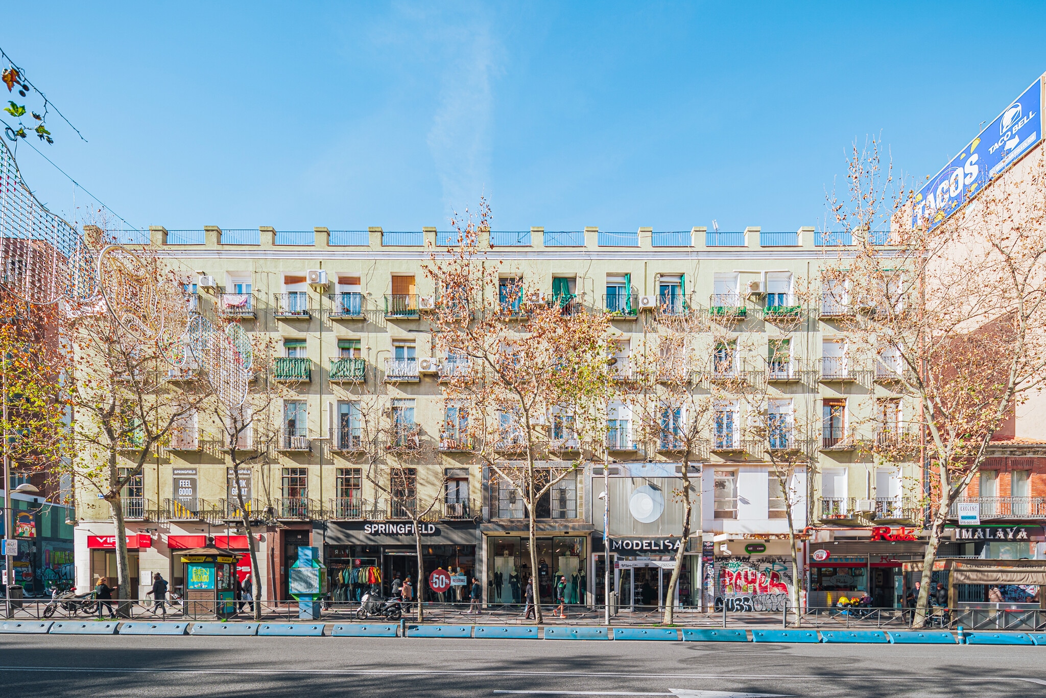 Retail in Madrid, Madrid to rent Floor Plan- Image 1 of 3