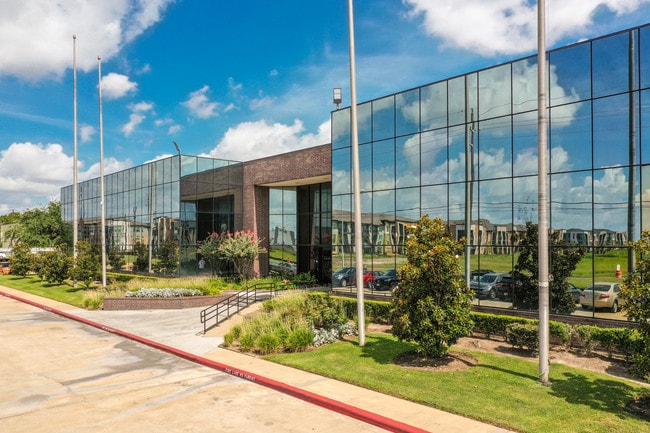 More details for 11104 W Airport Blvd, Stafford, TX - Office, Office / Medical to Rent