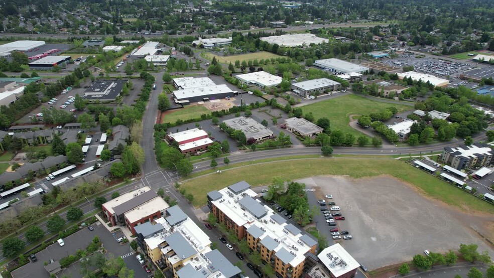 2892 Crescent Ave, Eugene, OR for rent - Commercial Listing Video - Image 3 of 10