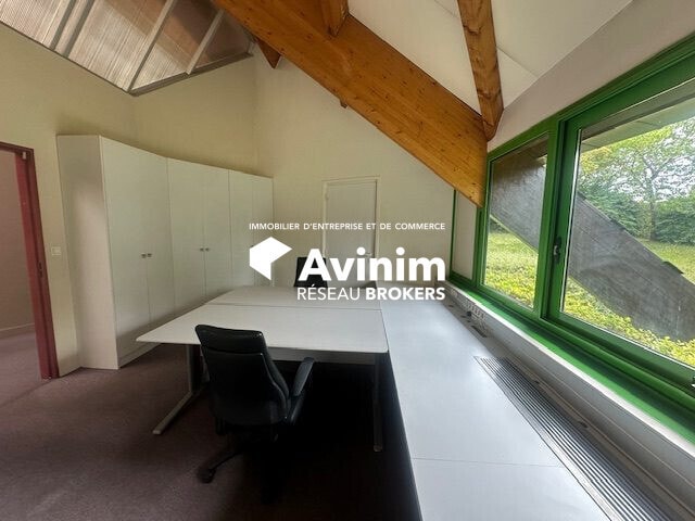 Office in SAINT-OUEN-L'AUMONE to rent - Interior Photo - Image 3 of 9